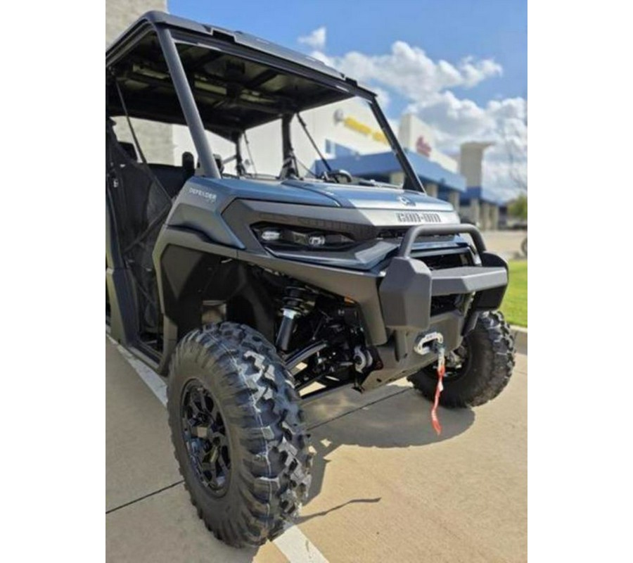 2026 Can-Am® Defender MAX XT CAB HD11 With 10.25 in.display Dark Wildland Camo