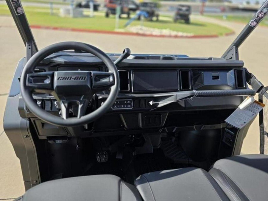 2026 Can-Am® Defender MAX XT CAB HD11 With 10.25 in.display Dark Wildland Camo
