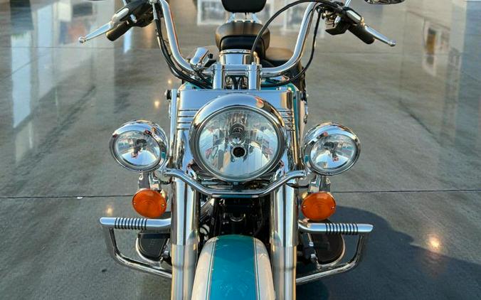 2016 Harley-Davidson FLSTC Heritage Softail Classic