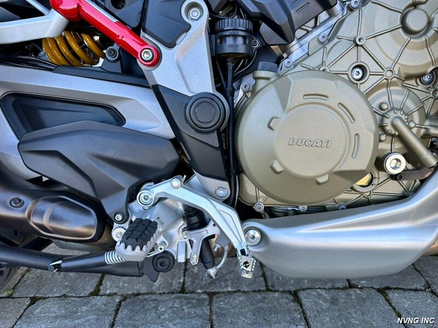 2023 Ducati Multistrada V4 S TRAVEL & RADAR