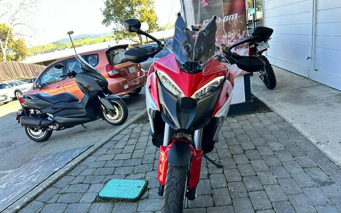 2023 Ducati Multistrada V4 S TRAVEL & RADAR