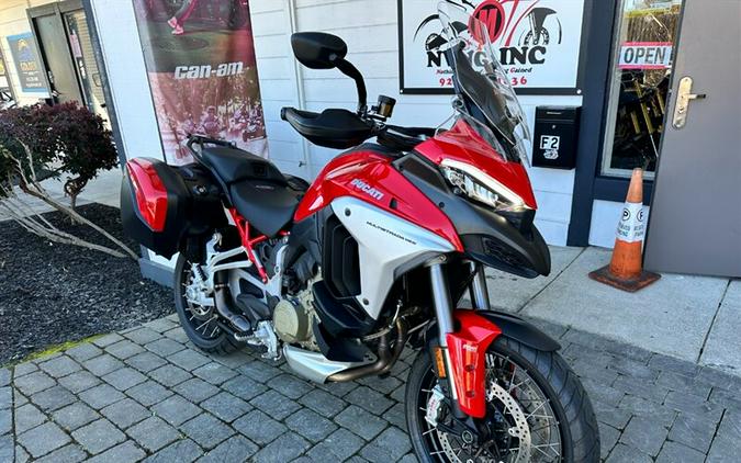 2023 Ducati Multistrada V4 S TRAVEL & RADAR