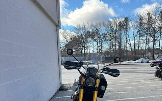 2023 Triumph Scrambler 1200 XE