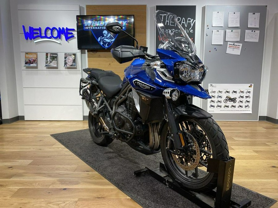 2017 Triumph Tiger Explorer XRX Low LucerneBlue XRX Low CrystalWhite