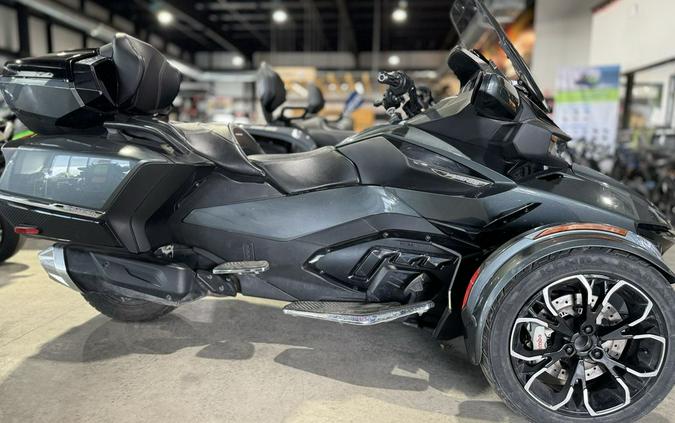 2020 Can-Am® Spyder® RT Limited Chrome