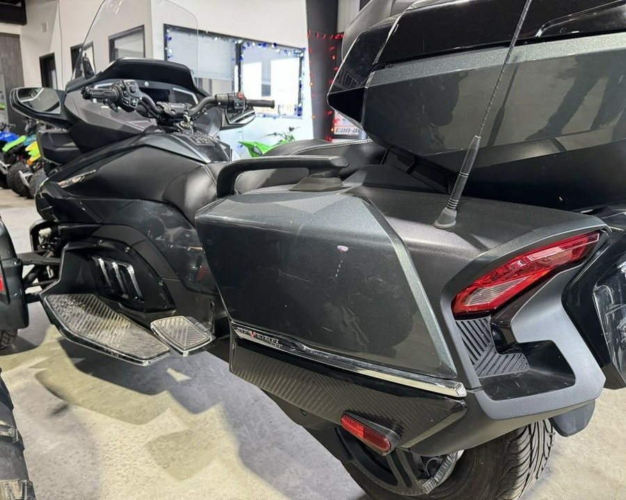 2020 Can-Am® Spyder® RT Limited Chrome