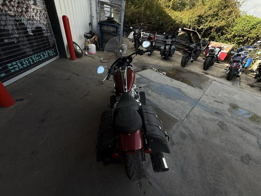 2023 Indian Motorcycle® Super Chief® Limited Stryker Red Metallic