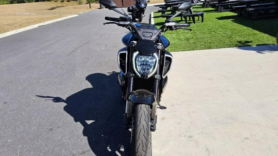 2025 Ducati Diavel V4