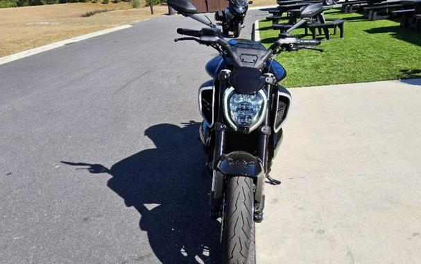 2025 Ducati Diavel V4