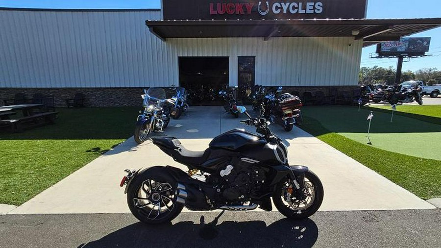 2025 Ducati Diavel V4