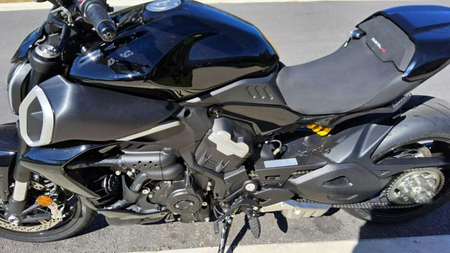 2025 Ducati Diavel V4