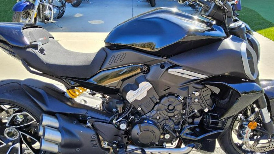 2025 Ducati Diavel V4