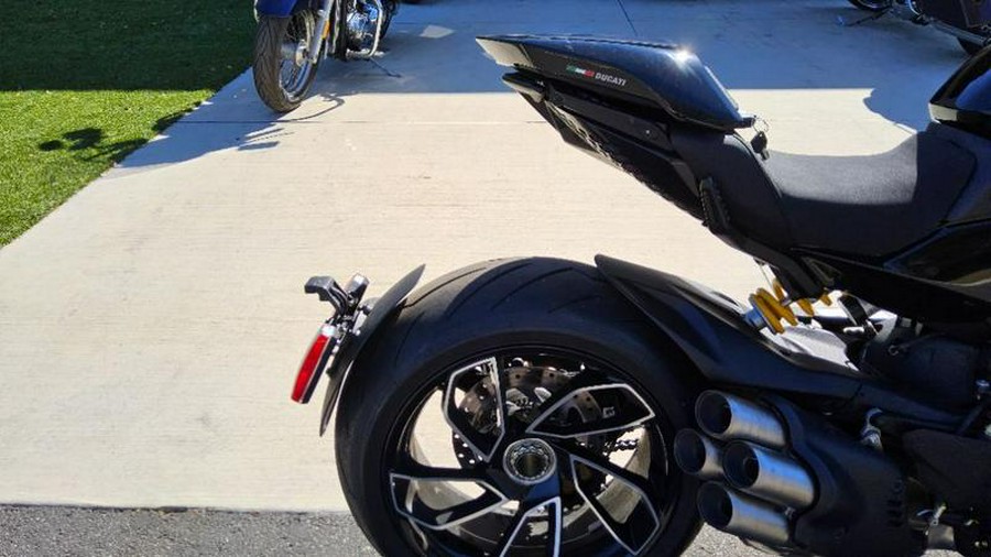2025 Ducati Diavel V4