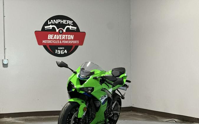 2026 Kawasaki Ninja® ZX™-6R Base
