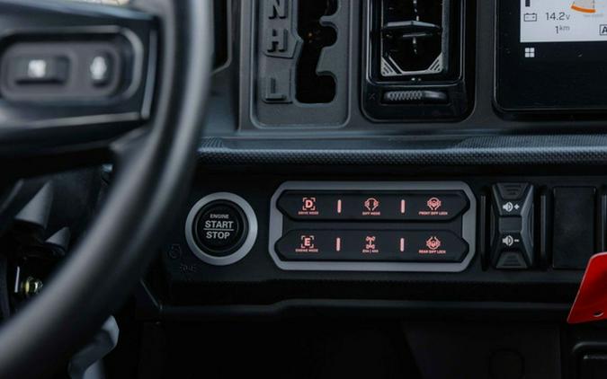 2026 Can-Am Defender MAX LONE STAR CAB HD11