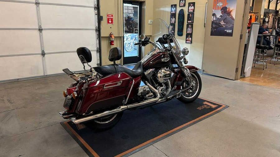 2015 Harley-Davidson Road King® Base