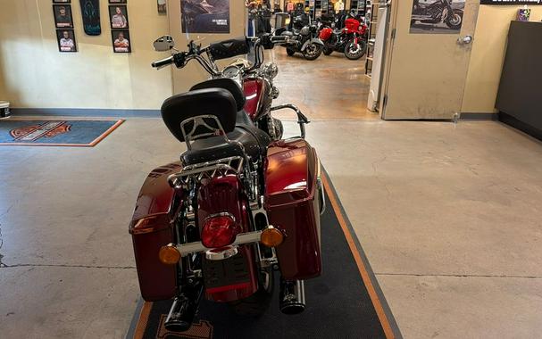 2015 Harley-Davidson Road King® Base