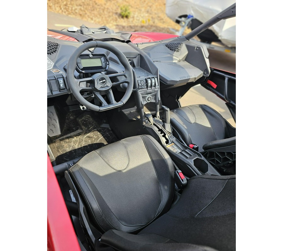 2024 Can-Am™ Maverick X3 RS TURBO