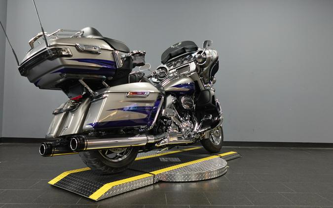 2017 Harley-Davidson CVO Limited FLHTKSE
