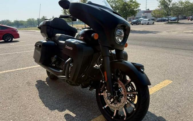 2024 Indian Motorcycle® Roadmaster® Dark Horse® Black Smoke