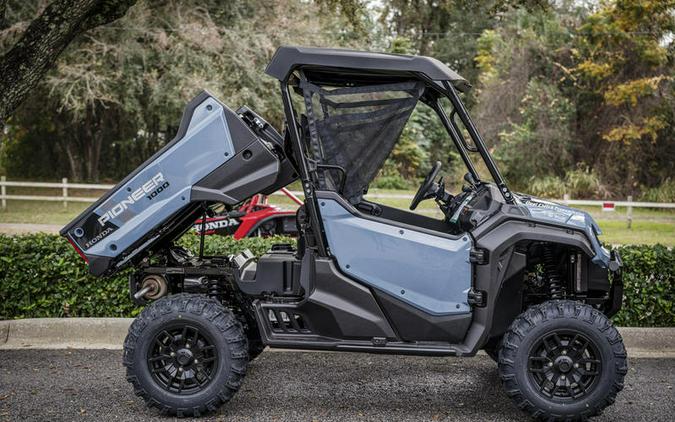 2024 Honda® Pioneer 1000 Deluxe