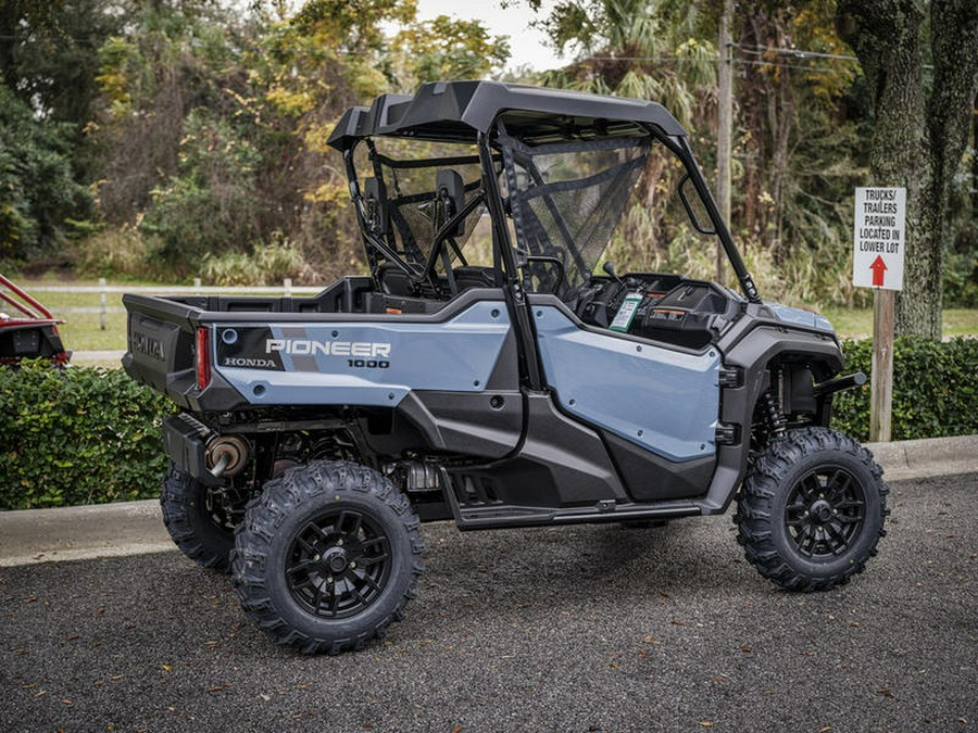 2024 Honda® Pioneer 1000 Deluxe