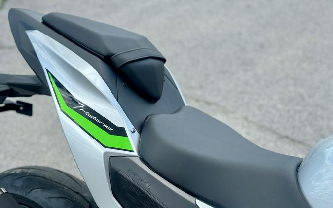 2024 Kawasaki Z7 Hybrid ABS