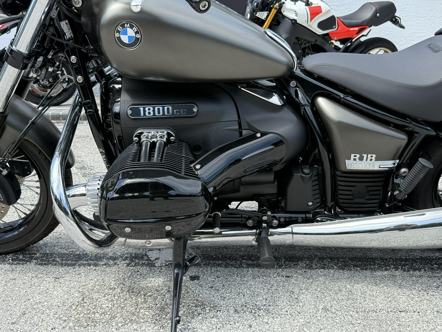 2023 BMW R 18 Base
