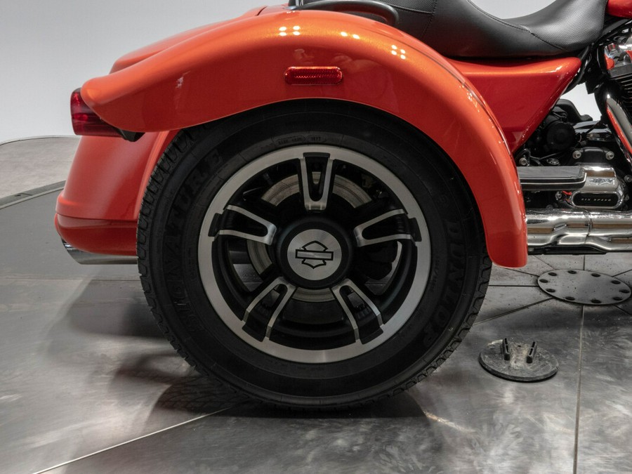 2017 Harley-Davidson FLRT Freewheeler in Laguna Orange.