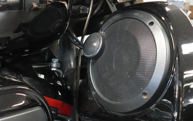 2018 Harley-Davidson CVO Road Glide FLTRXSE CVO