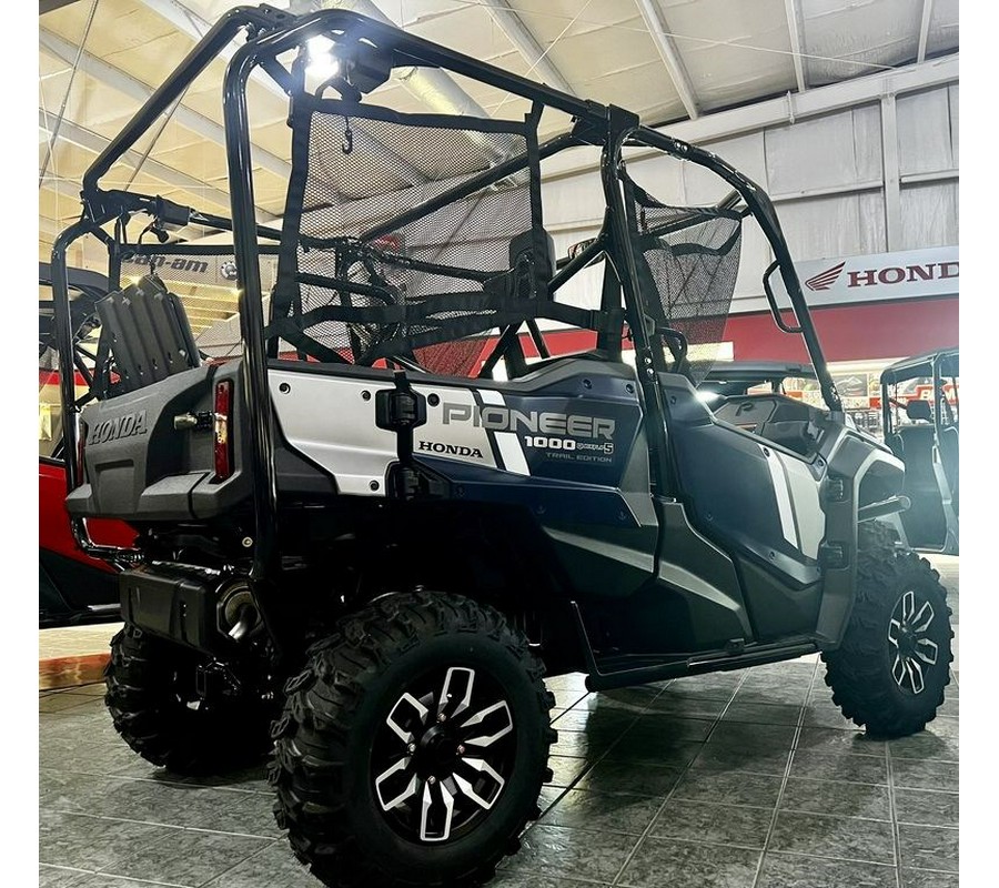 2023 Honda Pioneer 1000-5 Trail