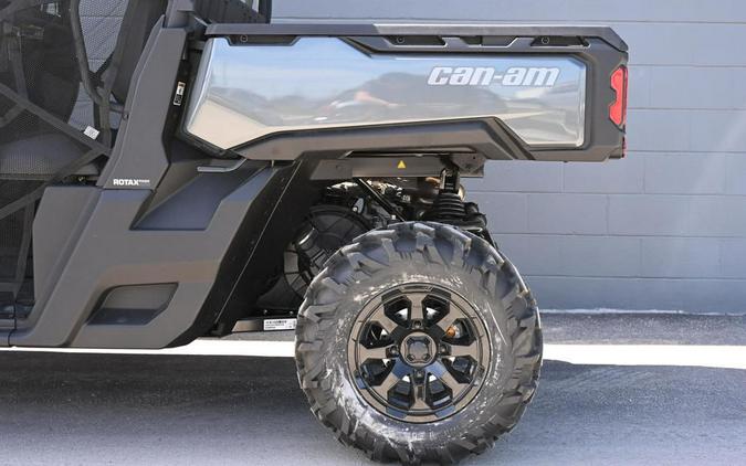 2024 Can-Am® Defender MAX XT HD10