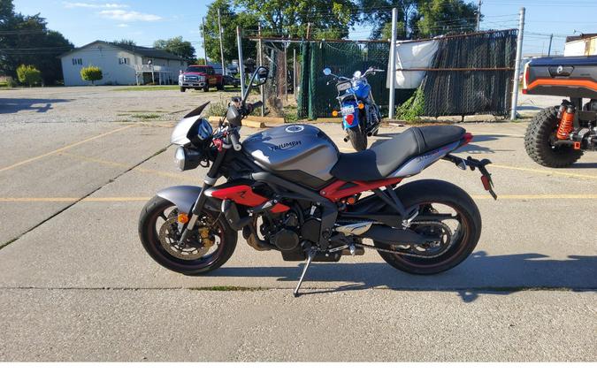 2017 Triumph STREET TRIPLE R