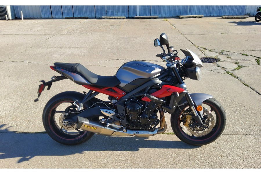 2017 Triumph STREET TRIPLE R