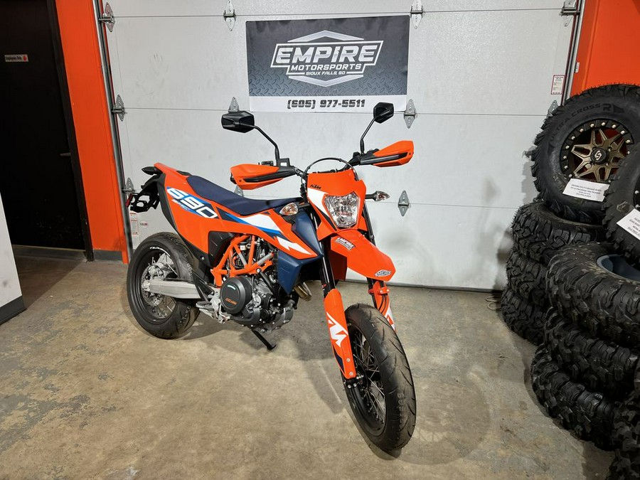 2024 KTM SMC 690 R