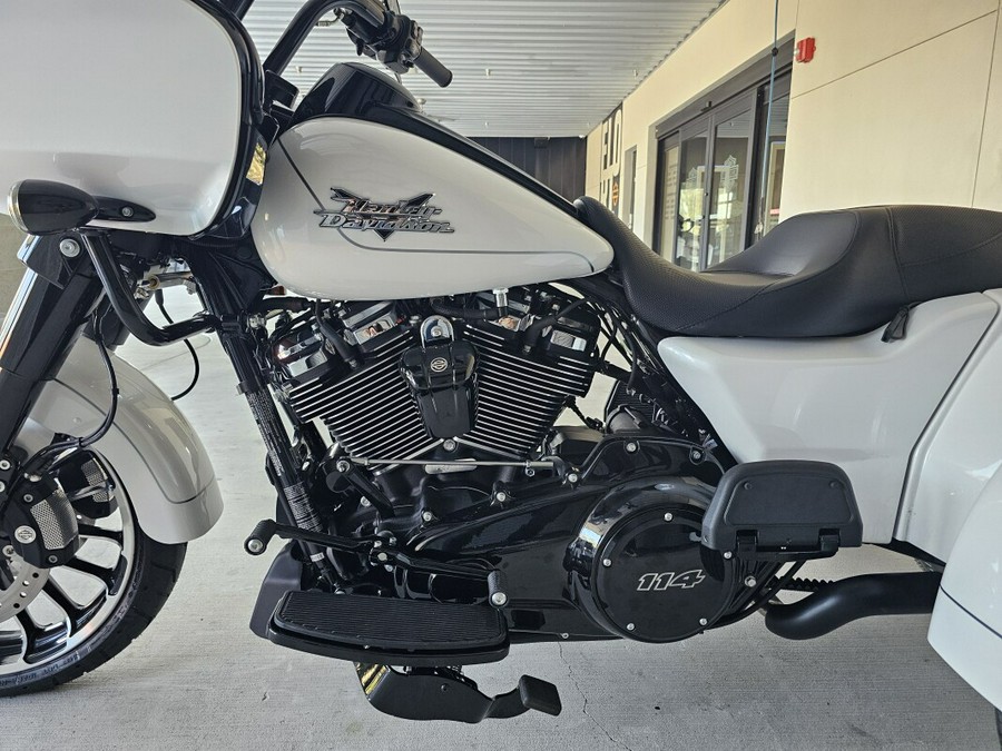 2025 Harley-Davidson Road Glide 3