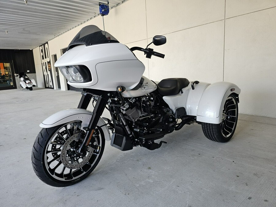 2025 Harley-Davidson Road Glide 3