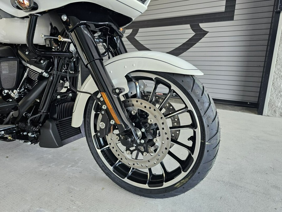 2025 Harley-Davidson Road Glide 3