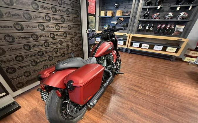 2025 Indian Motorcycle® Sport Chief RT Sunset Red Smoke