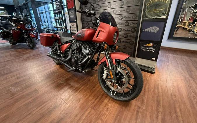 2025 Indian Motorcycle® Sport Chief RT Sunset Red Smoke