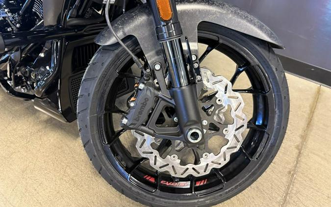 2025 Harley-Davidson FLTRXSTSE - CVO Road Glide ST