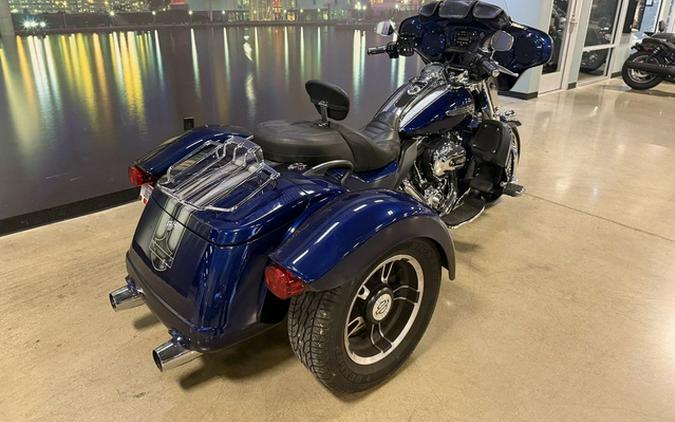 2015 Harley-Davidson FLRT - Freewheeler