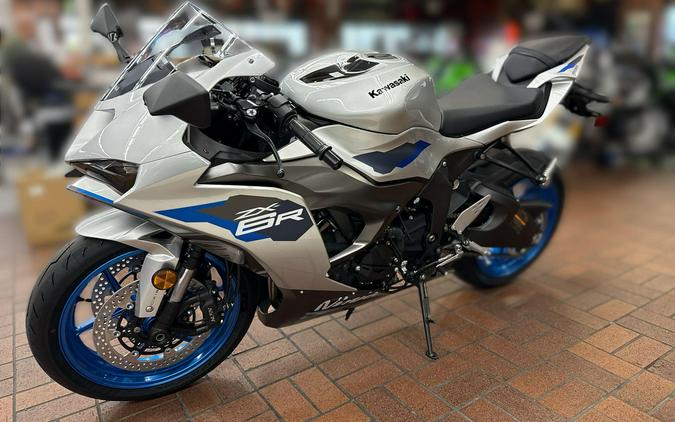 2027 Kawasaki NINJA ZX-6R ABS