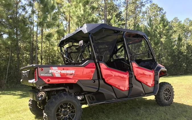 2023 Honda Pioneer 1000-6 Deluxe Crew