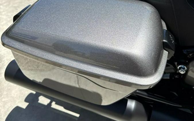 2025 Indian Sport Chief RT Heavy Metal