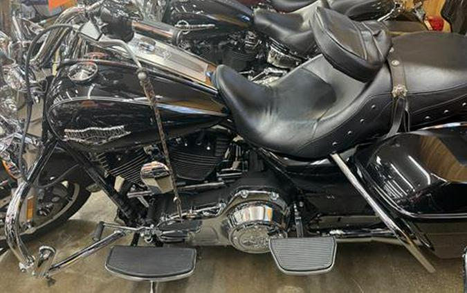 2014 Harley-Davidson Road King®
