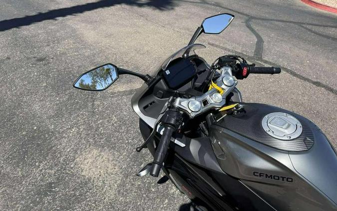 2025 CFMOTO 300SS