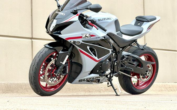 2024 Suzuki GSX-R1000