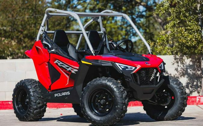 2026 Polaris RZR 200 EFI