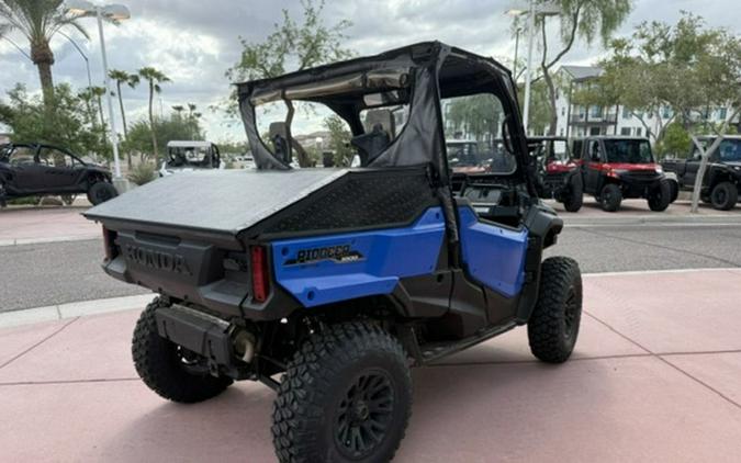2021 Honda Pioneer 1000 Deluxe